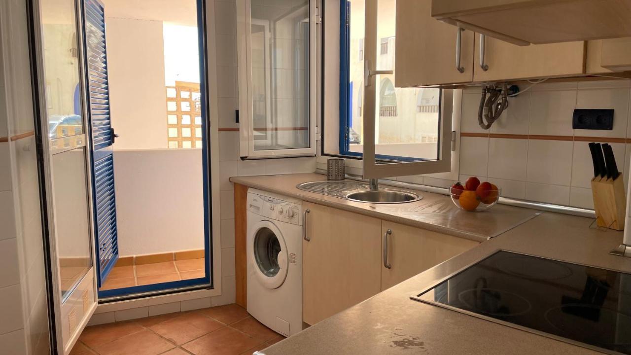 Apartamento De 3 Dormitorios A 60 M De La Playa En La Isleta, Cabo De Gata La Isleta del Moro Exterior foto